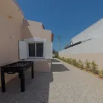 Juliet Villa